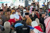 Sekda Kepulauan Meranti Sambut Kepulangan 110 Jamaah Haji di Pelabuhan Tanjung Harapan