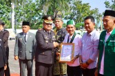 Piagam Penghargaan Dari Polres Kepulauan Meranti, Ilham : Ini Alarm Pengingat Komitmen Menyuarakan Keadilan Ekologis.