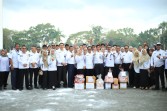 Sekda Meranti Serahkan Hadiah Lomba Semarakan Kemerdekaan RI 81 Tahun