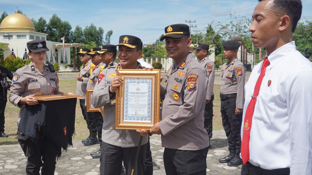 Kapolda Riau Irjen Pol Herry Heryawan Apresiasi Semangat Polres Meranti Dalam memberantas Narkoba.