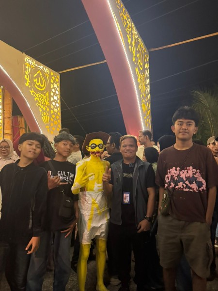 Kehebohan Hantu Beraya Desa Mantiasa Miswan MP Tokoh Pemuda Aspresiasi Kreatifitas Pemuda