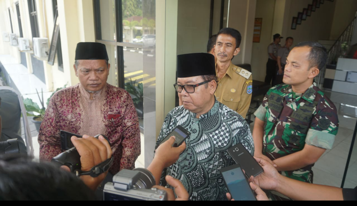 Ketua MUI Himbau untuk Tidak Melakukan Sweeping pada Bulan Ramadhan.