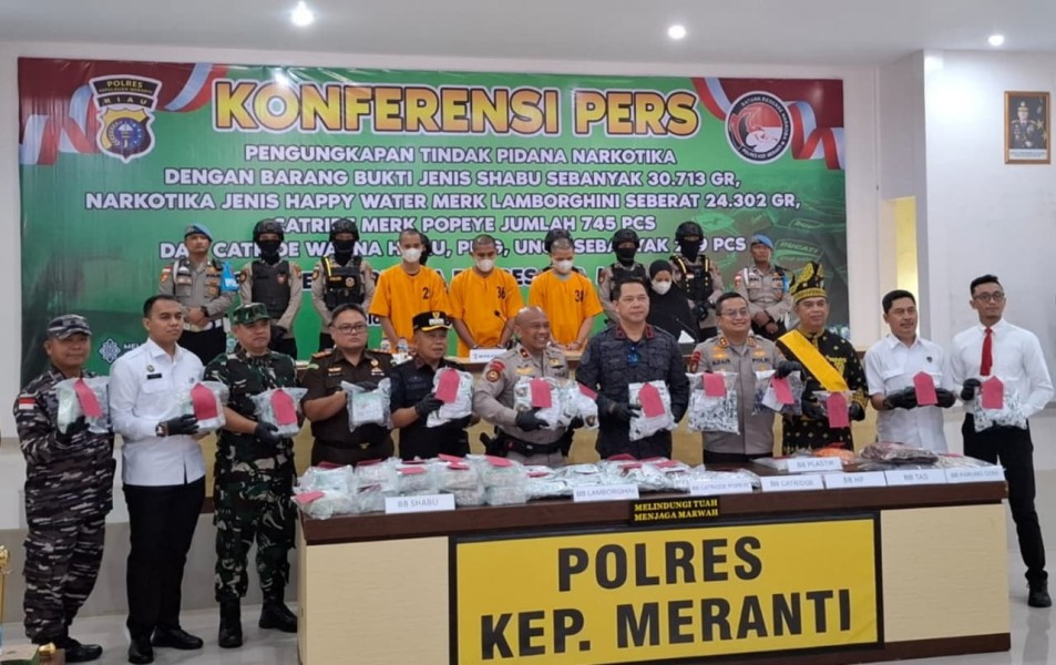 Selamatkan Anak Bangsa Polres Kepulauan Meranti  Bersama Polda Riau membongkar jaringan narkoba Sebanyak 30 kilogram sabu.