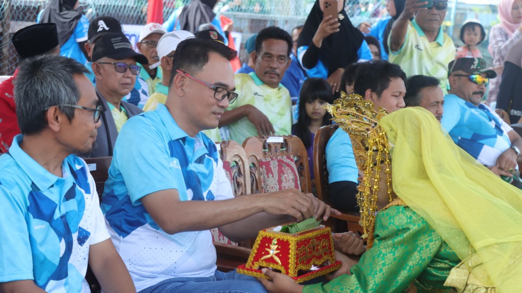 Polres Kepulauan Meranti Hadiri Pembukaan Turnamen Volly Ball Terpedo 2026, 42 Tim Berlaga