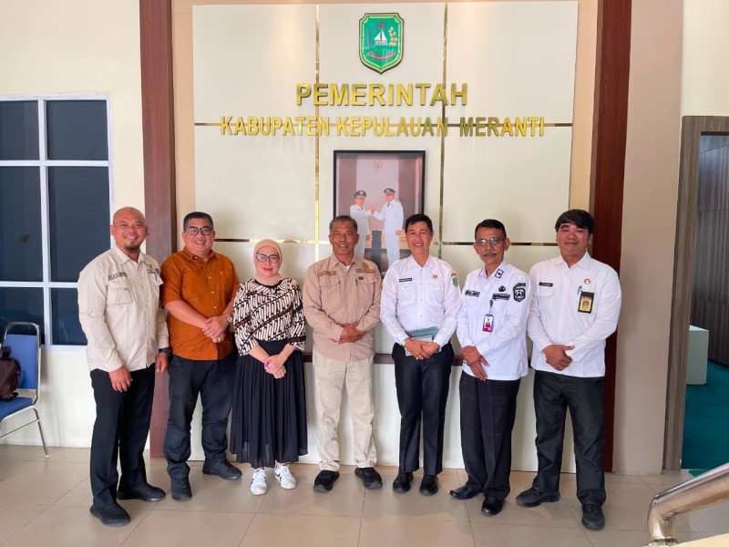 Terima Kunjungan DPRD Karimun, Sekda Meranti Paparkan Upaya Permudah Akses Warga Bekerja ke Malaysia