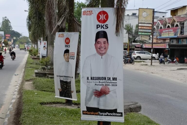 Mahasiswa Pecinta Alam Sayangkan Masih Ada Oknum Politikus Pasang Banner Kampanye di Pepohonan, Komitmen Terhadap Lingkungan Dipertanyakan