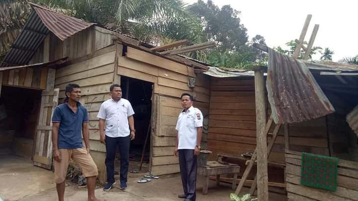 Diterjang Angin Puting Beliung, Hidayat Mhatri Ajukan Permohonan Bantuan ke Dinsos Kampar