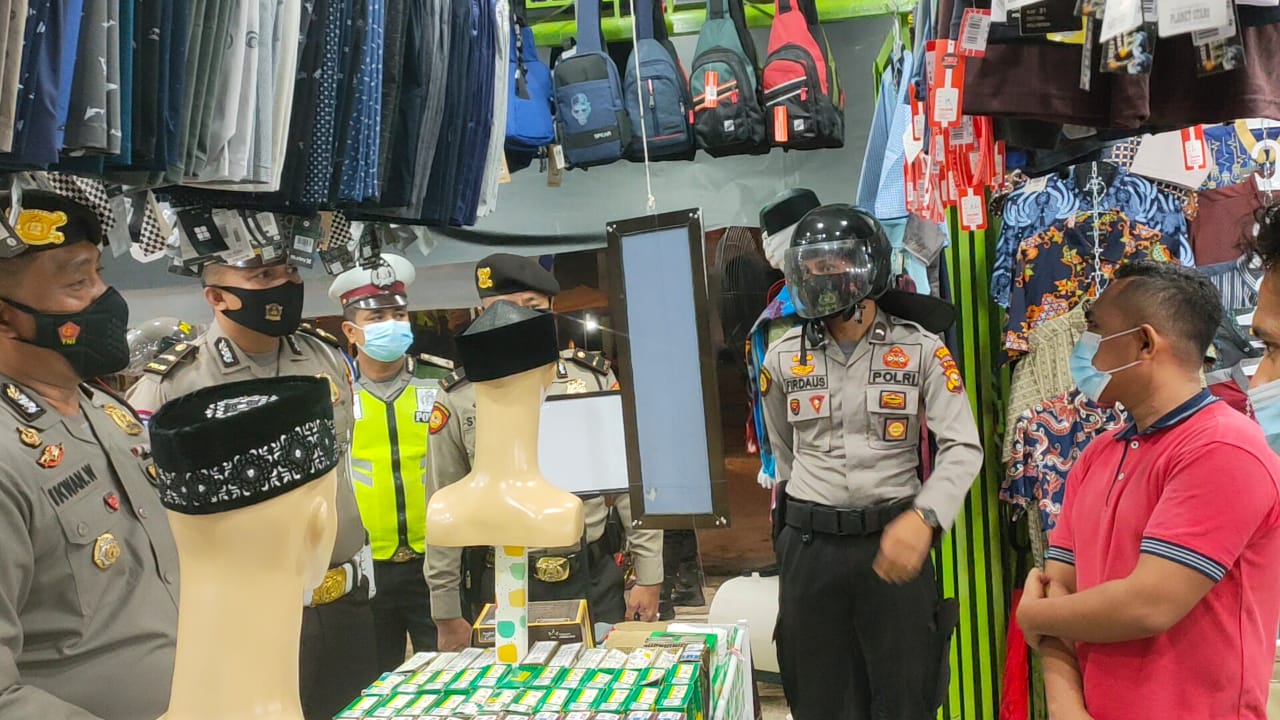 Polres Kampar Keliling Lakukan Pendisiplinan Protes Covid-19 