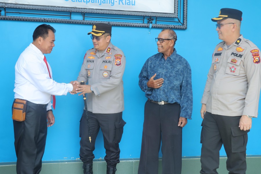 Kapolres Meranti Tinjau Pengamanan Ibadah Gereja Hari Paskah