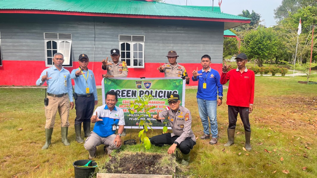 Polres Meranti Gencarkan Green Policing, Edukasi Lingkungan dan Tanam Pohon Bersama PT NSP Di Sekolah
