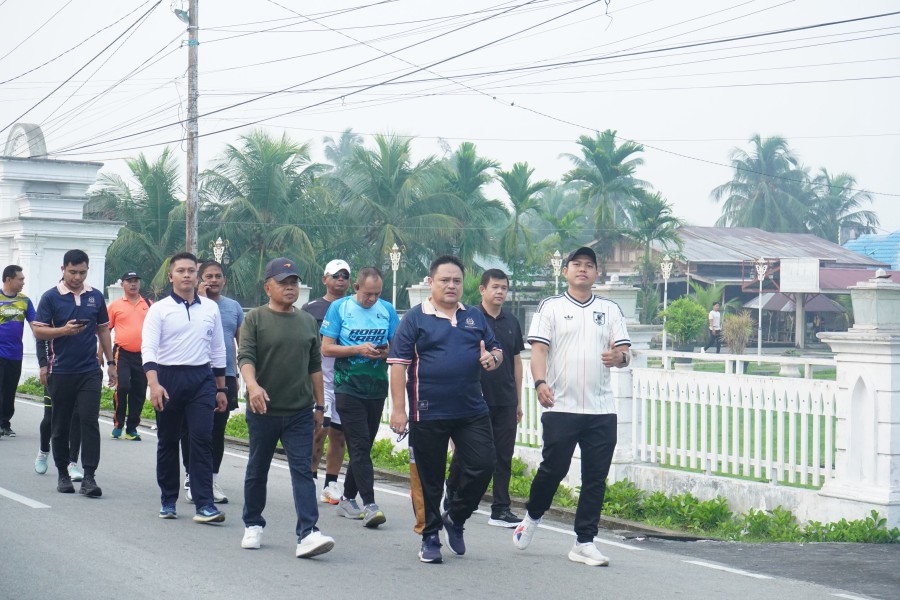 Olahraga Bersama, Kapolres dan Forkopimda Meranti Pererat Silaturahmi dan Sinergitas