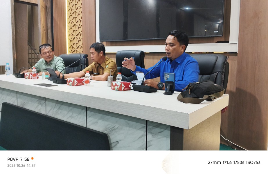 Pemkab Kepulauan Meranti dan Perwakilan DPRD Komisi II Bahas Penanganan Abrasi Pesisir Rangsang Bersama BRIN