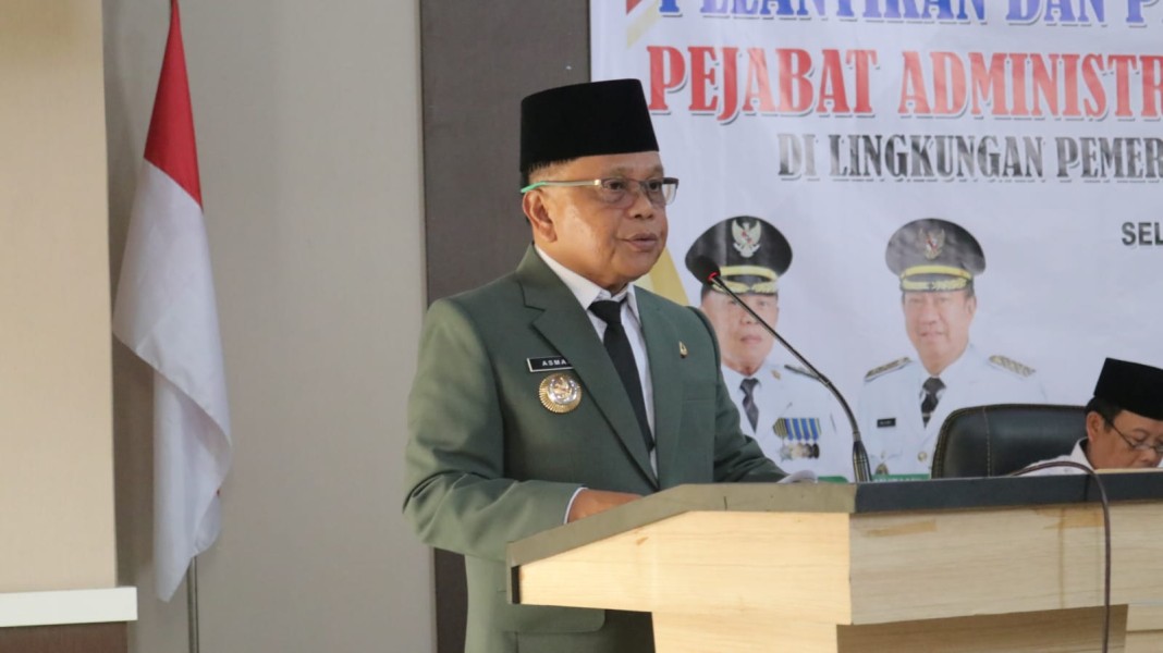 Bupati Asmar Lantik 38 Pejabat di Pemkab Kepulauan Meranti, Tekankan Integritas dan Profesionalisme ASN