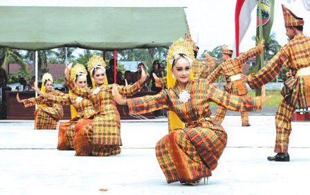 Mengkaji Sejarah Bahasa Indonesia Di Bumi Melayu Riau