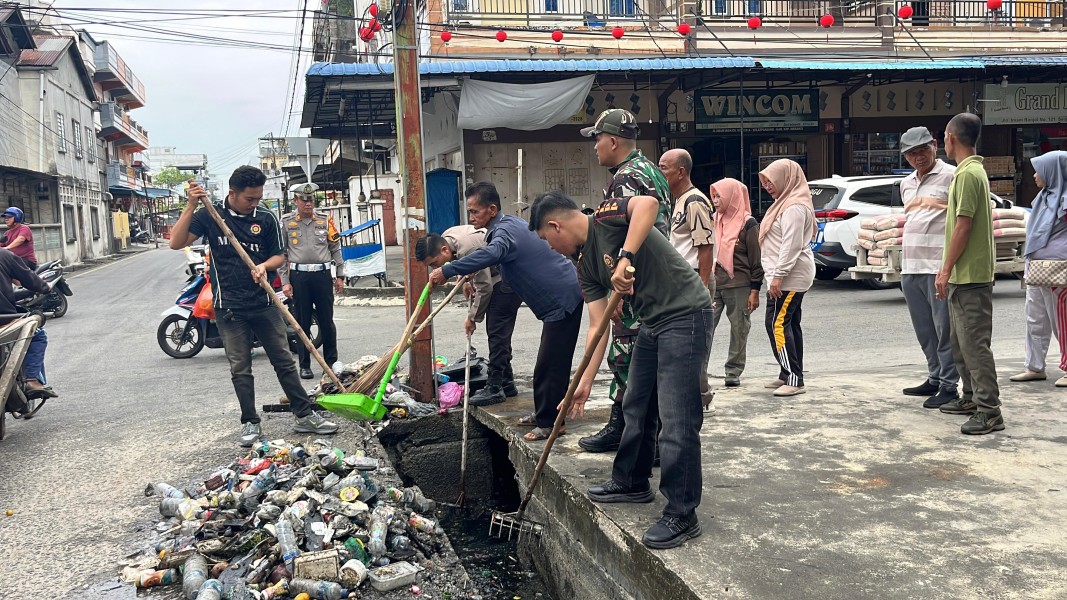 Polres Meranti Gelar Kurve Bersama Polsek linisektor Tampil Dalam Gerakan Indonesia Asri.