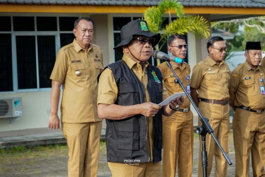 Bupati Asmar Lepas 450 Mahasiswa KKN IAIN Datuk Laksamana Bengkalis, Dorong Pengabdian Berdampak bagi Desa di Meranti