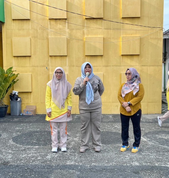 Sambut HUT RI ke-81, DWP Meranti Satukan Semangat Ibu-Ibu OPD Lewat Senam dan Perlombaan