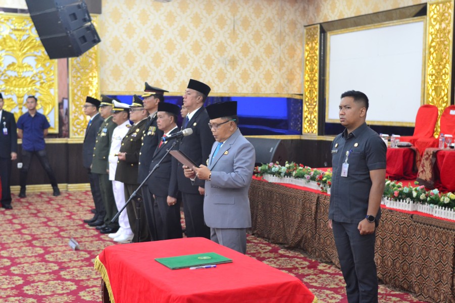 Bupati Meranti Kukuhkan Paskibra 2026, Tekankan Nasionalisme dan Tanggung Jawab Generasi Muda