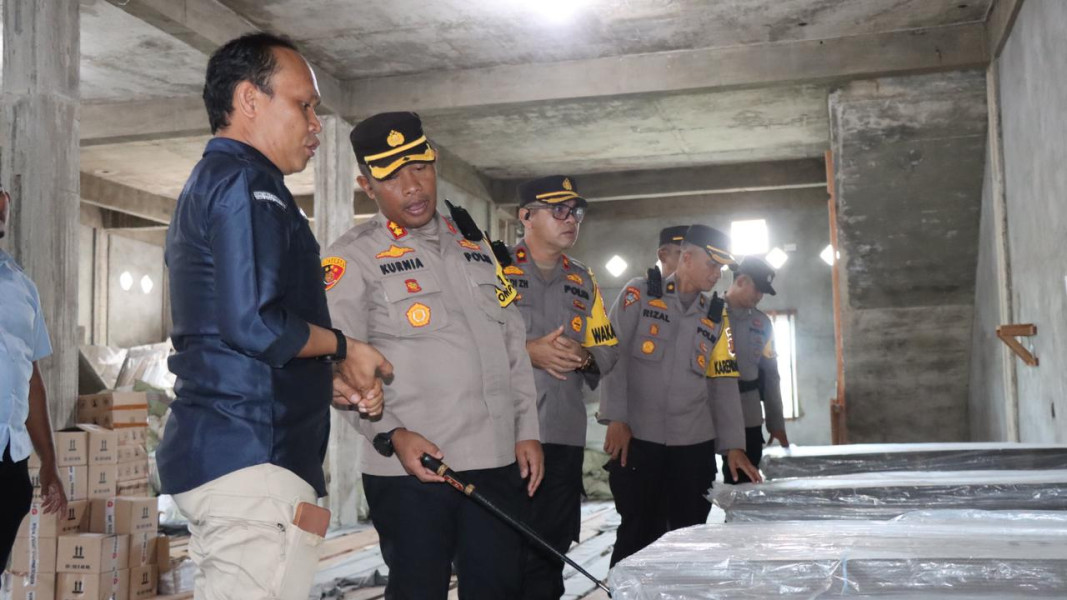 Pastikan Keamanan Logistik Pemilu, Kapolres Kep Meranti Cek Gudang KPU