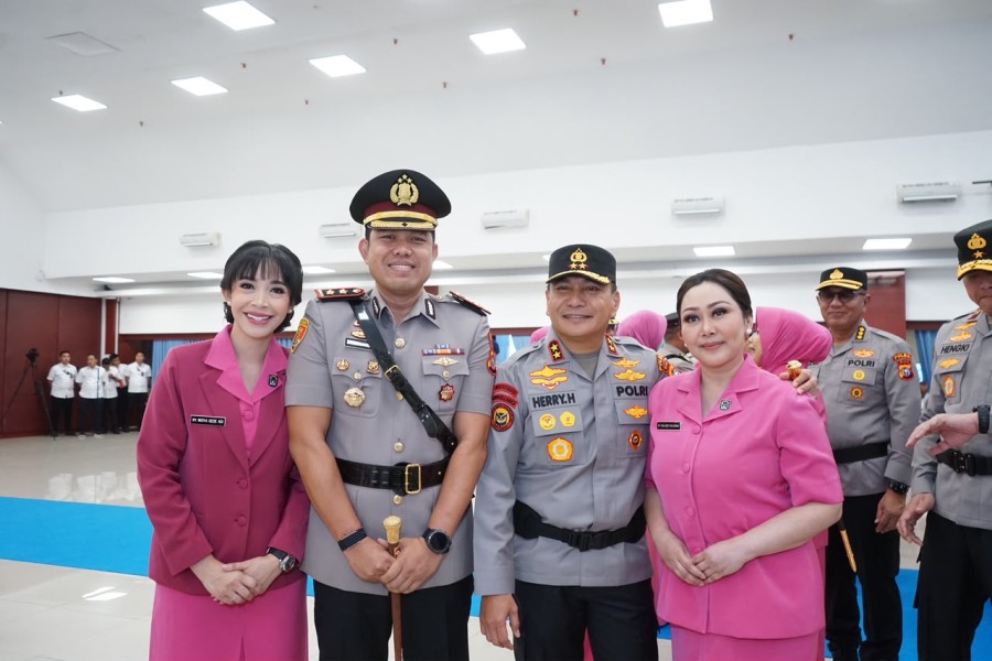 Polda Riau Laksanakan Sertijab Sejumlah Pejabat Strategis, AKBP Gede Prasetia Adi Sasmita Resmi Jabat Kapolres Kepulauan Meranti