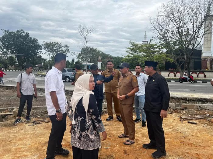 DPRD Kampar Dukung Pembangunan Pedestrian Taman Kota Bangkinang, Tegaskan Pentingnya Kualitas