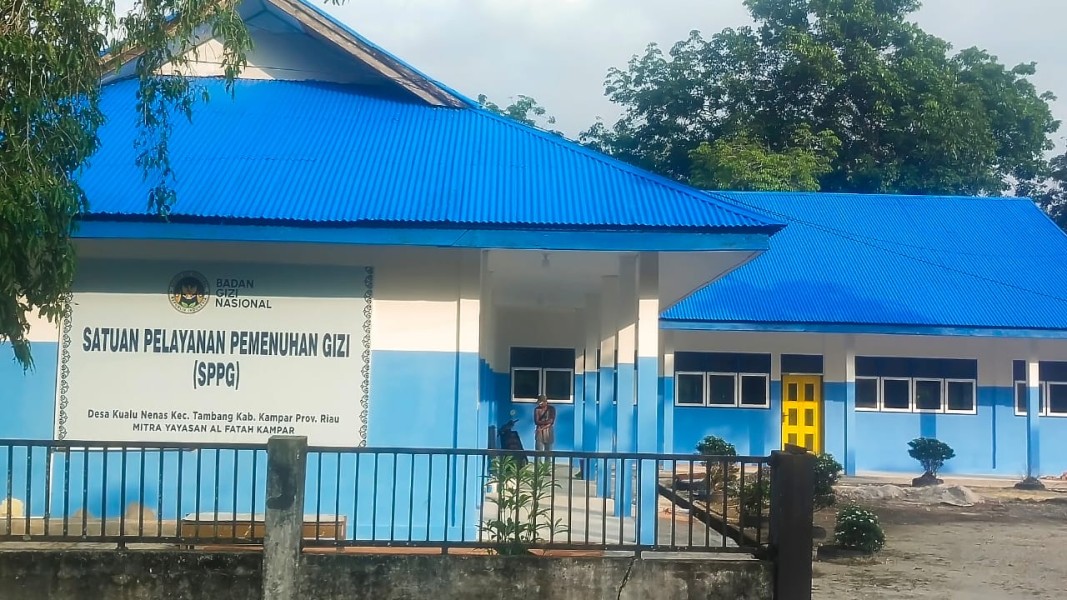Bisnis Oknum Anggota Dewan Kampar MDA Alih Fungsi Jadi Dapur Program MBG, Anak-Anak Terancam Putus Sekolah