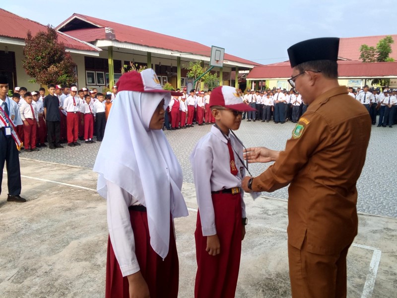192 Siswa SMP Negeri 2 Selatpanjang Sudah Jalani MPLS Sudah Aktif Belajar Hingga Sekarang.