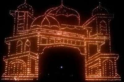 Sambut Idul Fitri ,Tahun ini Pekanbaru Gelar Festival Lampu Colok Tradisi Ramadan