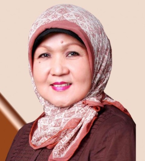 Guru Besar Hukum Tata Negara Prof Ellydar Chaidir Jadi Dekan Fakultas Hukum UIR
