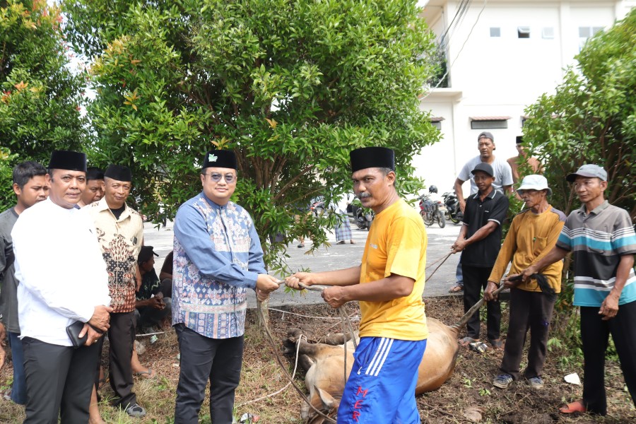 Polres Meranti Laksanakan Penyembelihan Hewan Kurban Iduladha 1447 H