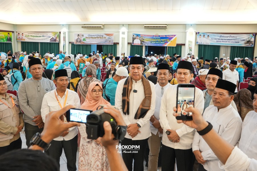 Wabup Muzamil Sambut Kepulangan 110 Jemaah Haji Meranti di Batam
