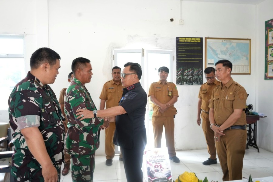 Bupati Asmar Sampaikan Selamat HUT ke-81 TNI, Tegaskan Sinergi TNI dan Pemda Jaga Keamanan Meranti