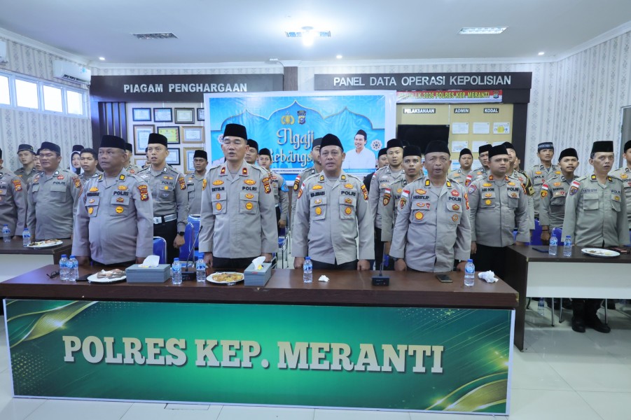 Polres Meranti Ikuti Binroh dan Ngaji Kebangsaan Bersama Kapolri dan Gus Baha Lewat Daring.
