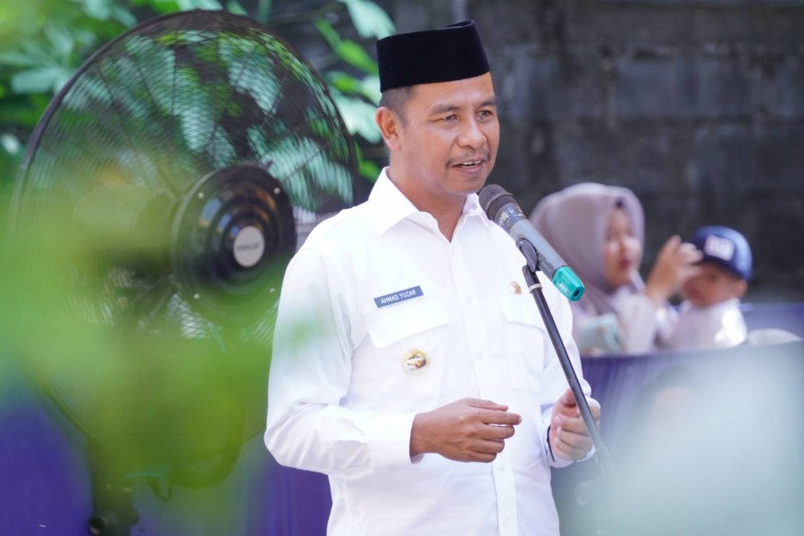 Mahasiswa Desak Bupati Kampar Ahmad Yuzar Perbaiki Jalan Mahasantri UIN Suska