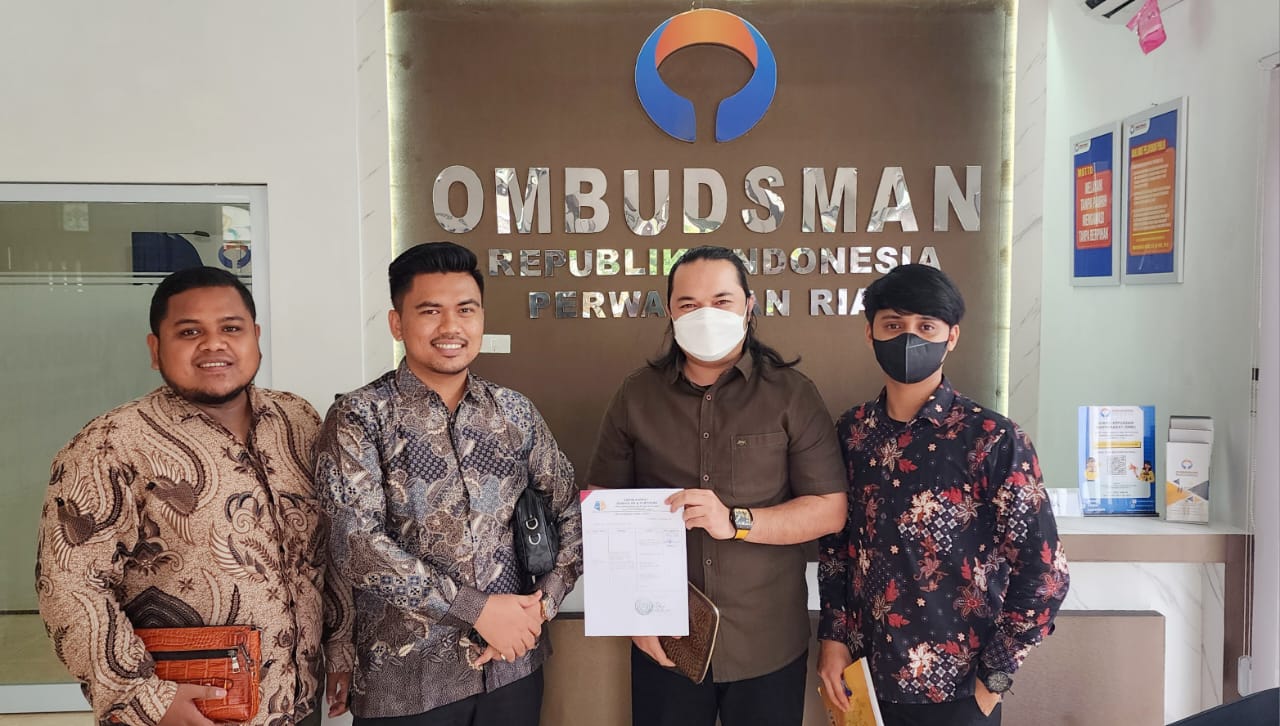 Tim Kuasa Hukum Ahli Waris Alm. Samin Kembali Laporkan Penghulu Rawang Air Putih ke Ombudsman Riau
