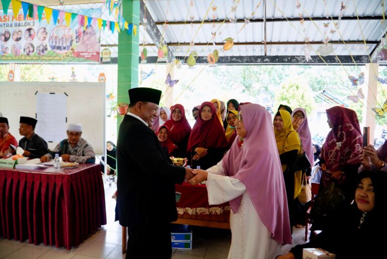 Sekda Kampar Buka Lomba Cerdas Cermat Islam FORSIMAT