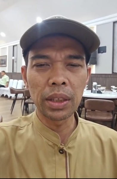 UAS Imbau Masyarakat Tenang, Klarifikasi Gubernur Riau Hanya Dimintai Keterangan oleh KPK