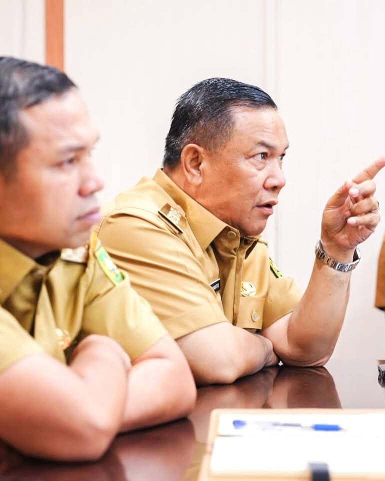 Gubernur Riau Abdul Wahid Beri Pembebasan Pajak Kendaraan Bermotor Mulai 19 Mei hingga 19 Agustus 2025