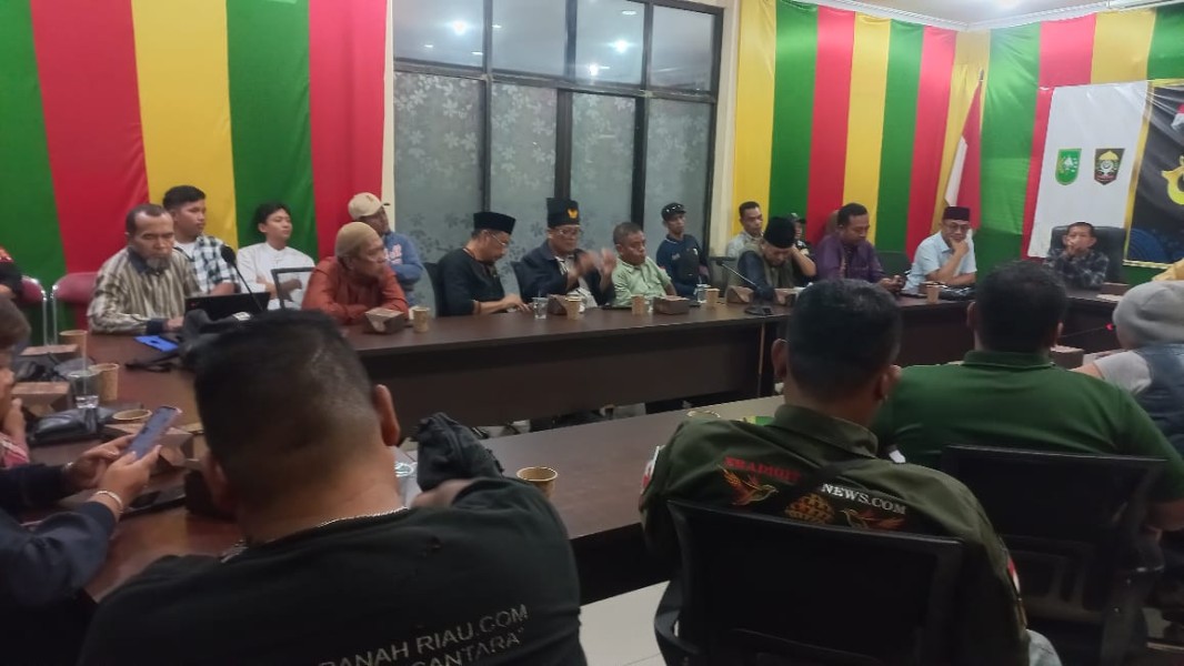 Wartawan dan Laskar Nyatakan Komitmen Dukung Pembentukan Daerah Istimewa Riau
