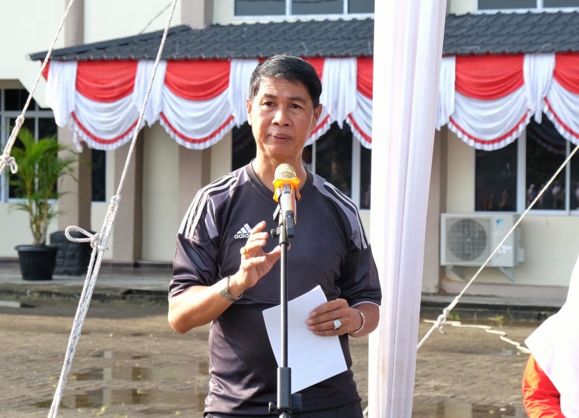 Memeriahkan HUT RI Ke 80 Plh Sekda Meranti Buka Lomba Senam Anak Indonesia Hebat