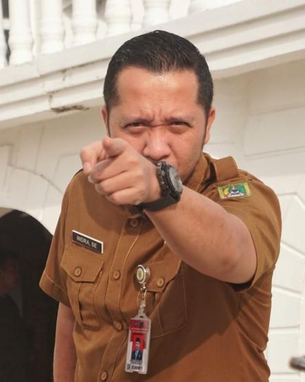 Kadis Kominfotiks Rohil  Indra Gunawan  Dilaporkan Terkait Dugaan Korupsi Rp 7 Miliar
