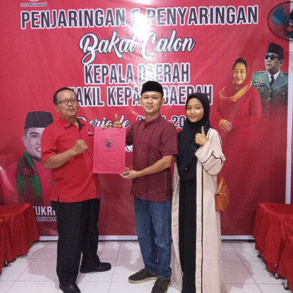 Didampingi Puan, Tokoh Muda Rohil Daftar Balon Gubri 2024 dari PDIP Riau