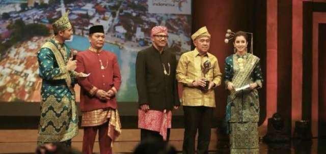 Provinsi Riau Sukses Raih Juara Umum Anugerah Pesona Indonesia 2017
