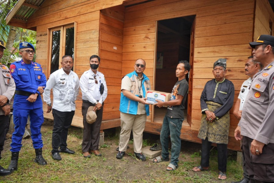 Sekda Meranti Tinjau Progres Bedah Rumah, 58 Unit di Desa Alai Selatan Rampung