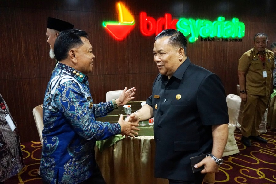 Bupati Asmar Hadiri RUPS BRK Syariah, Dorong Bank Daerah Perkuat Ekonomi Masyarakat Meranti