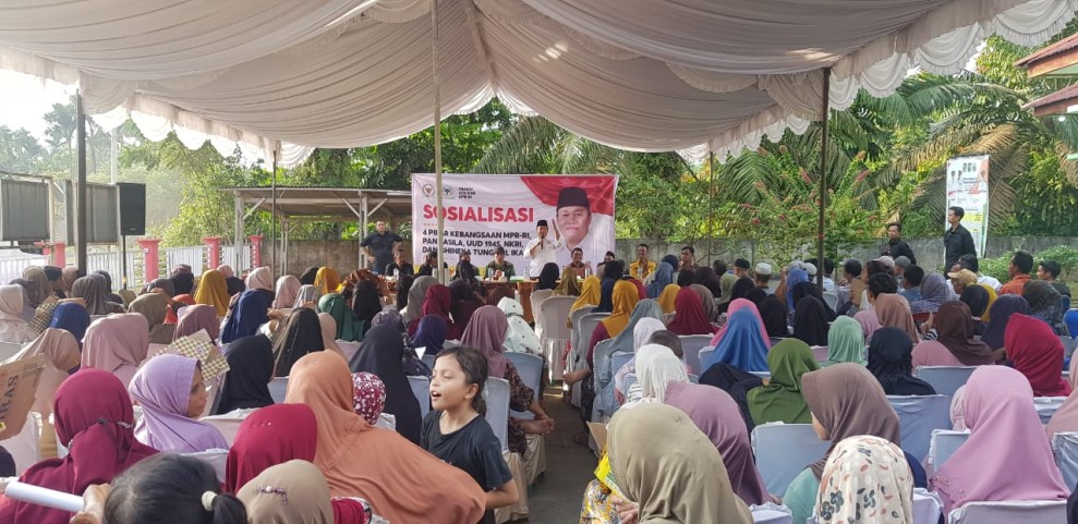 Yulisman Sosialisasikan Empat Pilar Kebangsaan MPR RI di Desa Lubuk Sitarak, Rakit Kulim