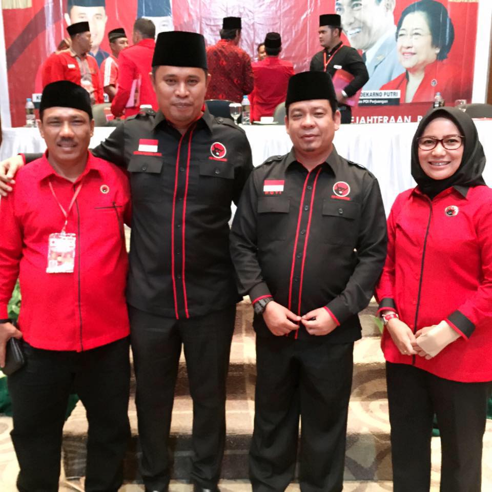 Konflik Kader PDIP Kampar Sampai ke DPD PDIP Riau, Abu Nazar Siap Ladeni Manuver Triska Felly