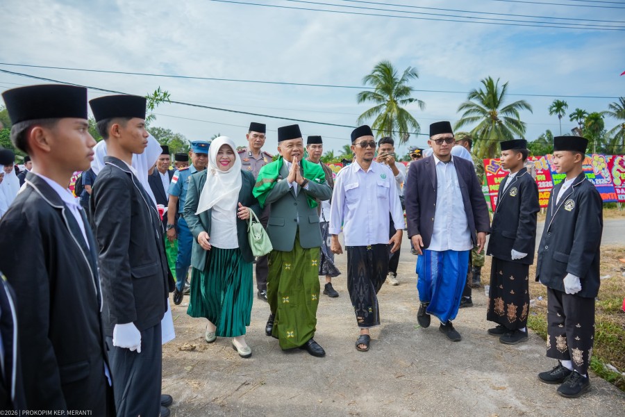 Bupati Asmar Pimpin Upacara Hari Santri 2026, Dorong Santri Kuasai Ilmu dan Jaga Akhlak